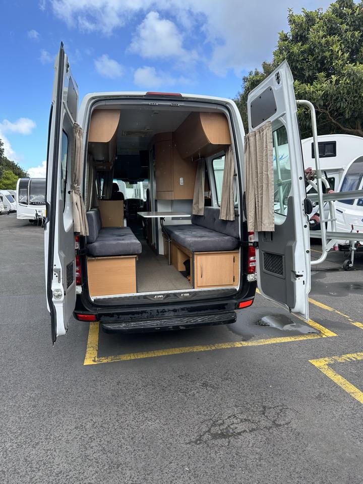 2011 Mercedes-Benz SPRINTER